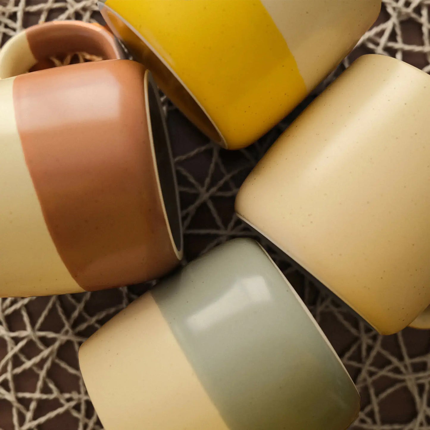 4 Farben - 4er Set Emina